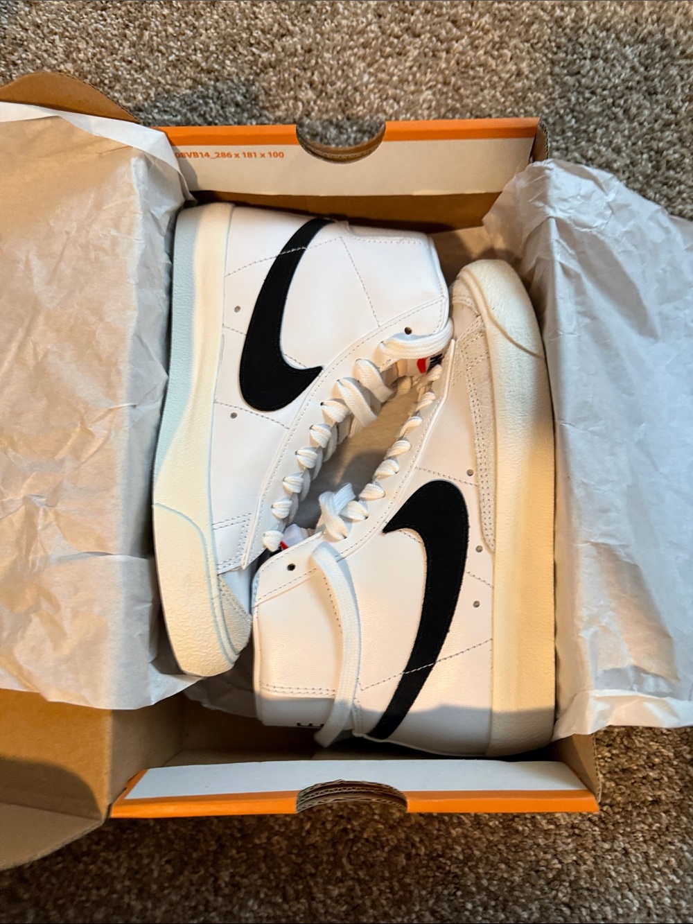 Nike Blazer Mid